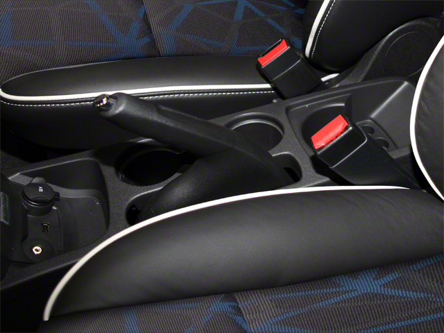 2011 Ford Fiesta SES