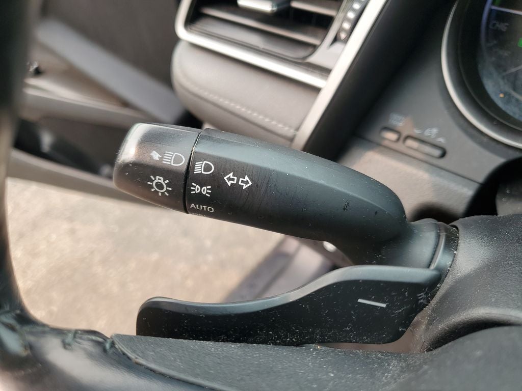 2021 Toyota Camry Hybrid Hybrid SE