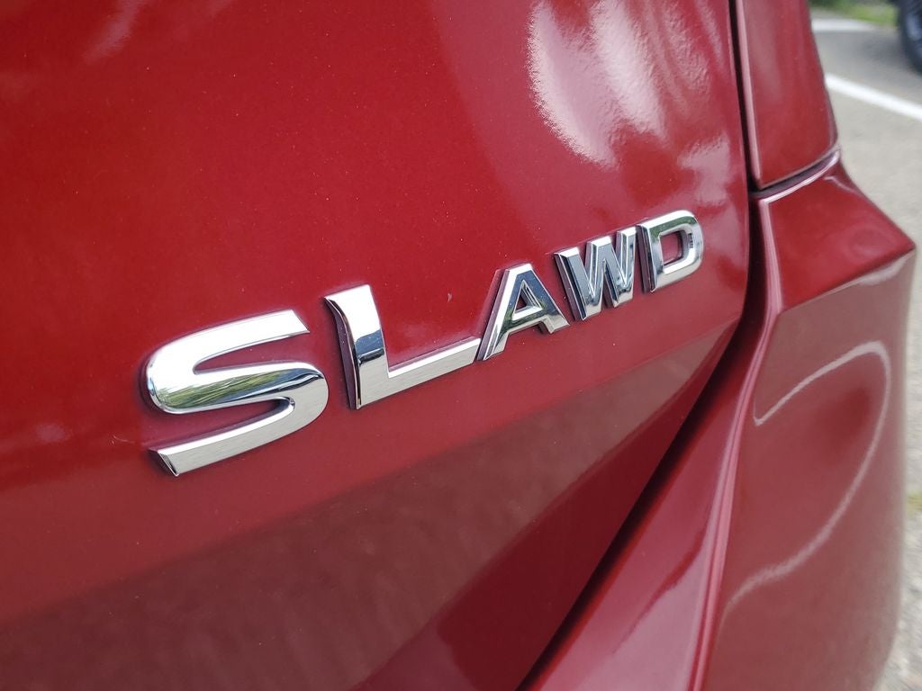 2020 Nissan Rogue SL