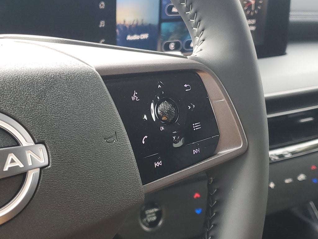 2025 Nissan Murano SV