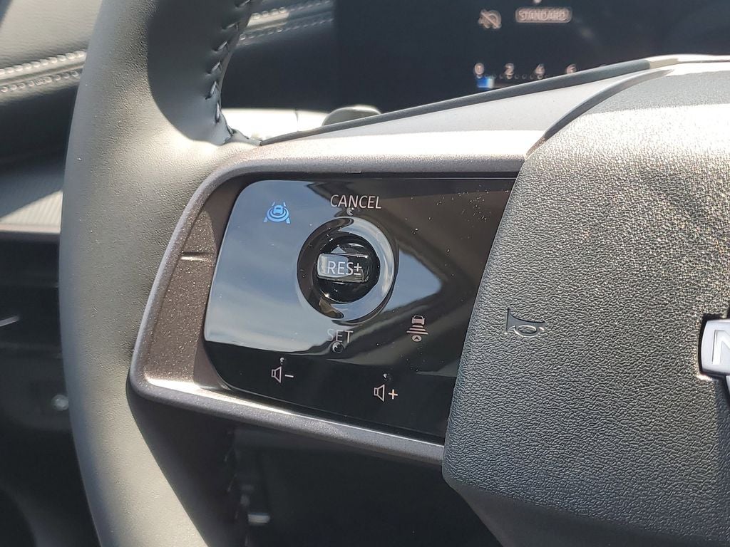 2026 Nissan Murano SV