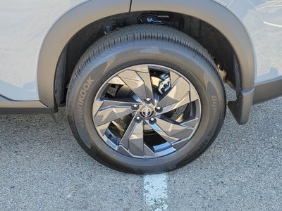 2027 Nissan Rogue SV