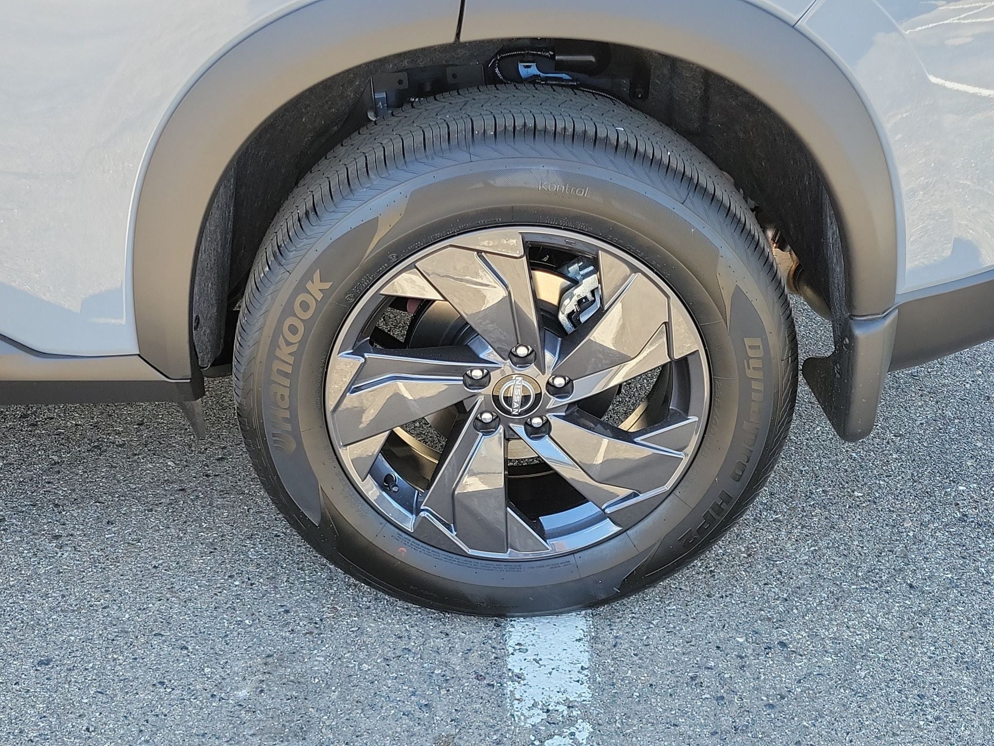2027 Nissan Rogue SV