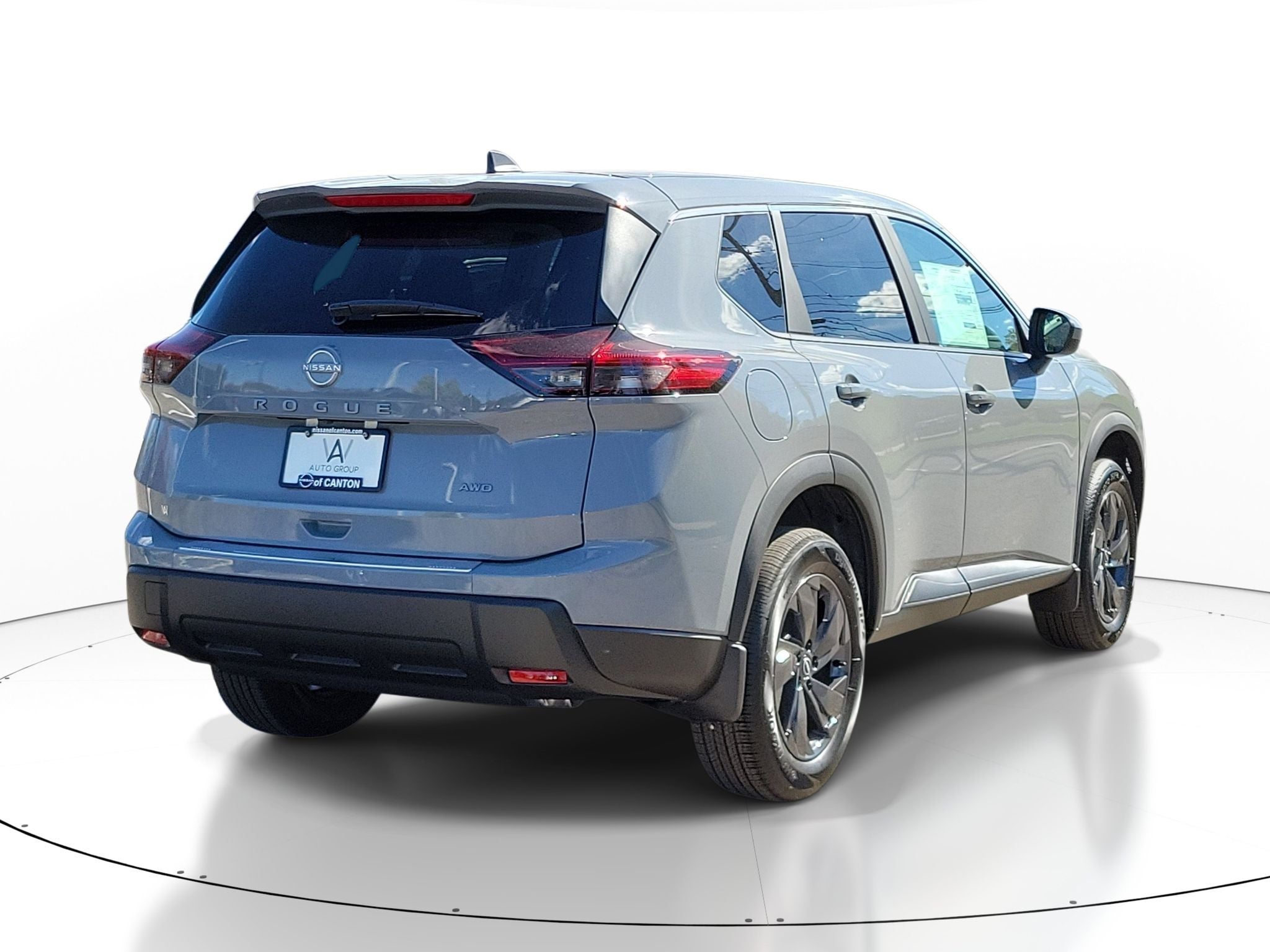 2027 Nissan Rogue SV