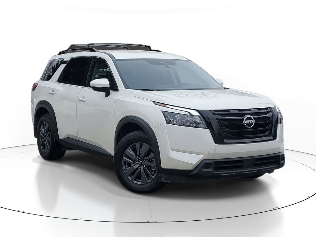 2023 Nissan Pathfinder SV