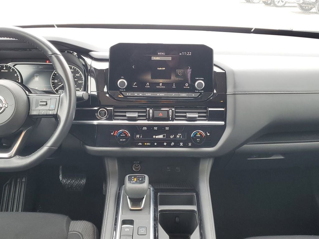 2023 Nissan Pathfinder SV