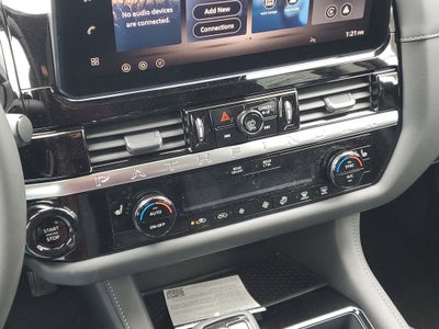 2026 Nissan Pathfinder SV