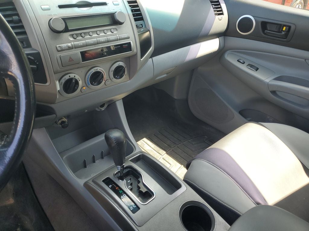 2005 Toyota Tacoma Base V6 (A5)