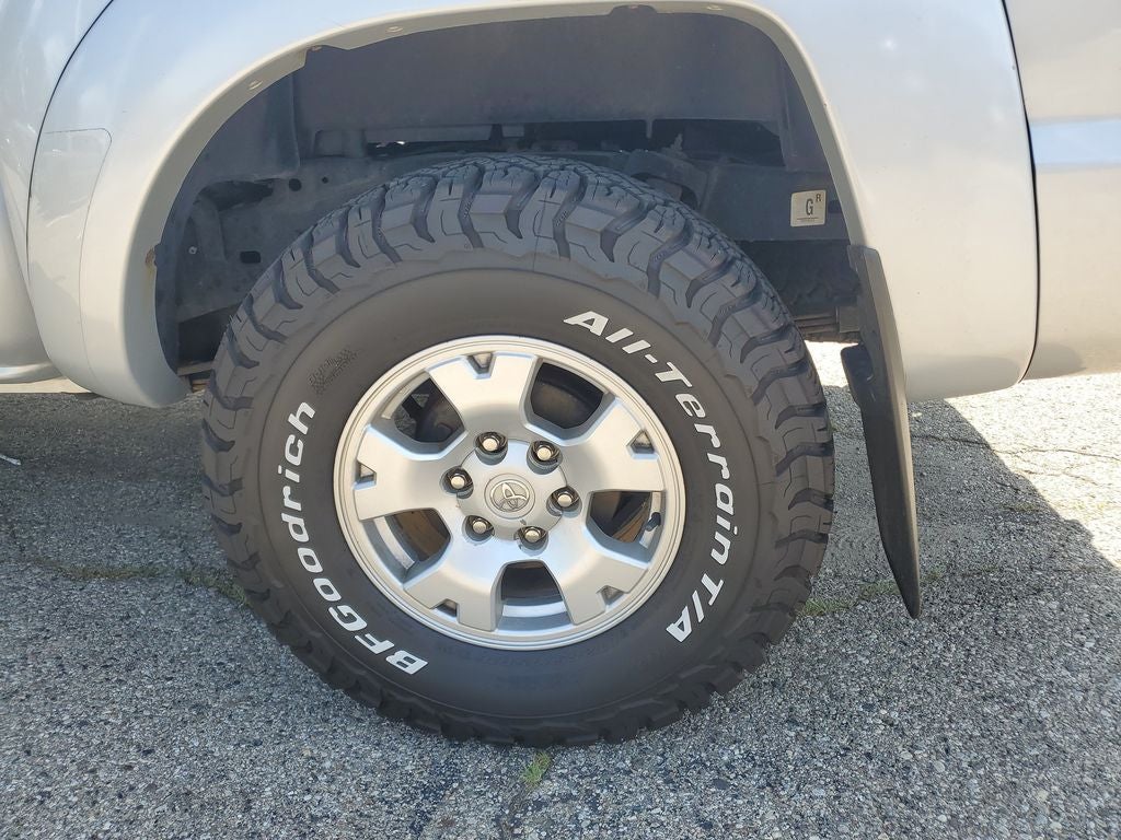 2005 Toyota Tacoma Base V6 (A5)