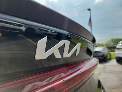 2024 Kia K5 GT-Line