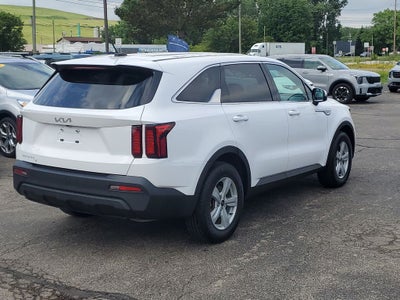2023 Kia Sorento LX