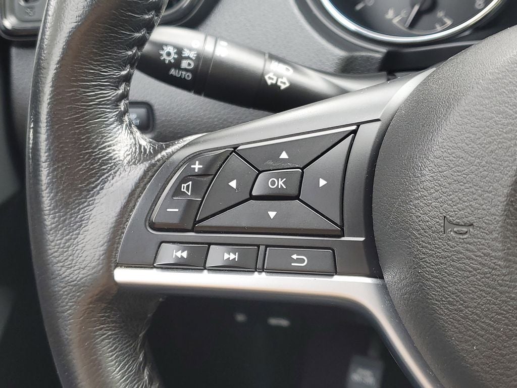 2017 Nissan Rogue SL
