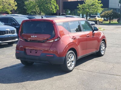 2022 Kia Soul LX