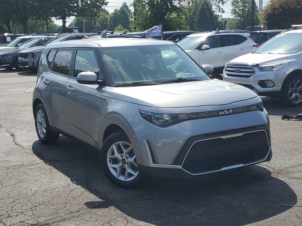 2025 Kia Soul LX