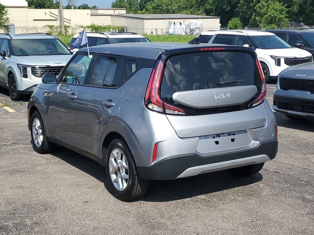 2025 Kia Soul LX