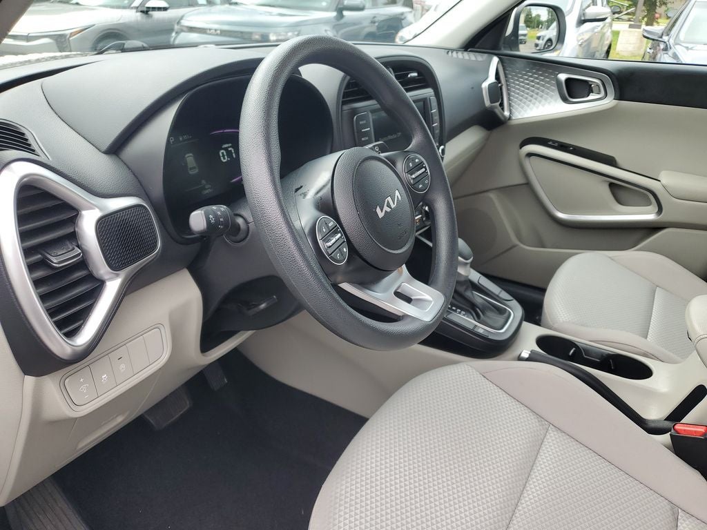 2025 Kia Soul LX