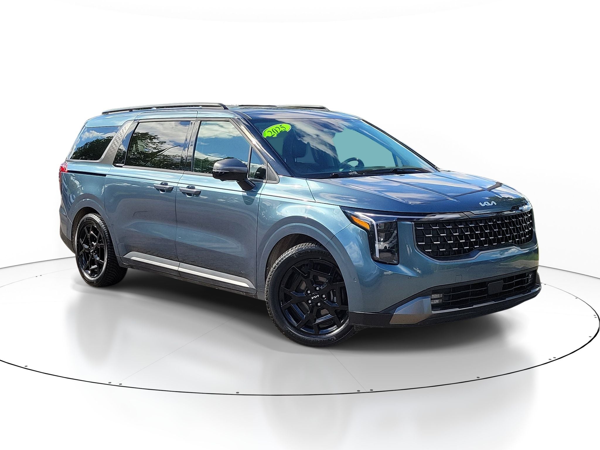 2025 Kia Carnival