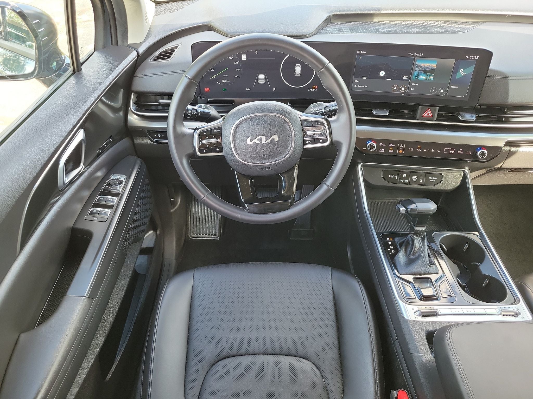 2025 Kia Carnival SX