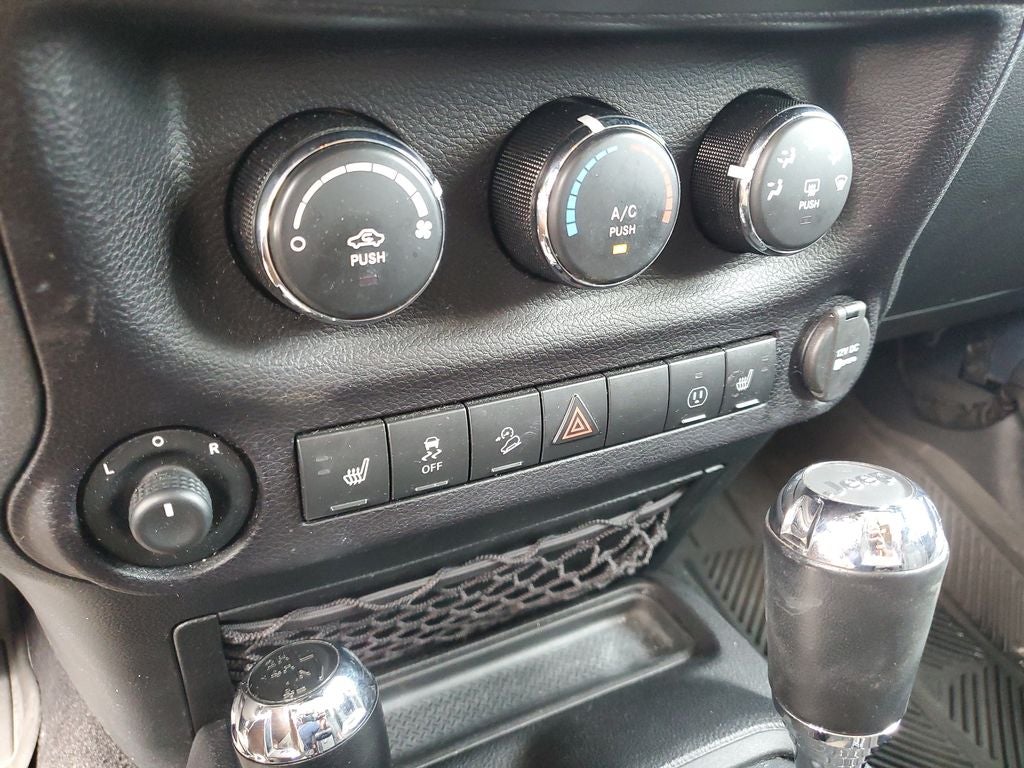 2016 Jeep Wrangler Sahara