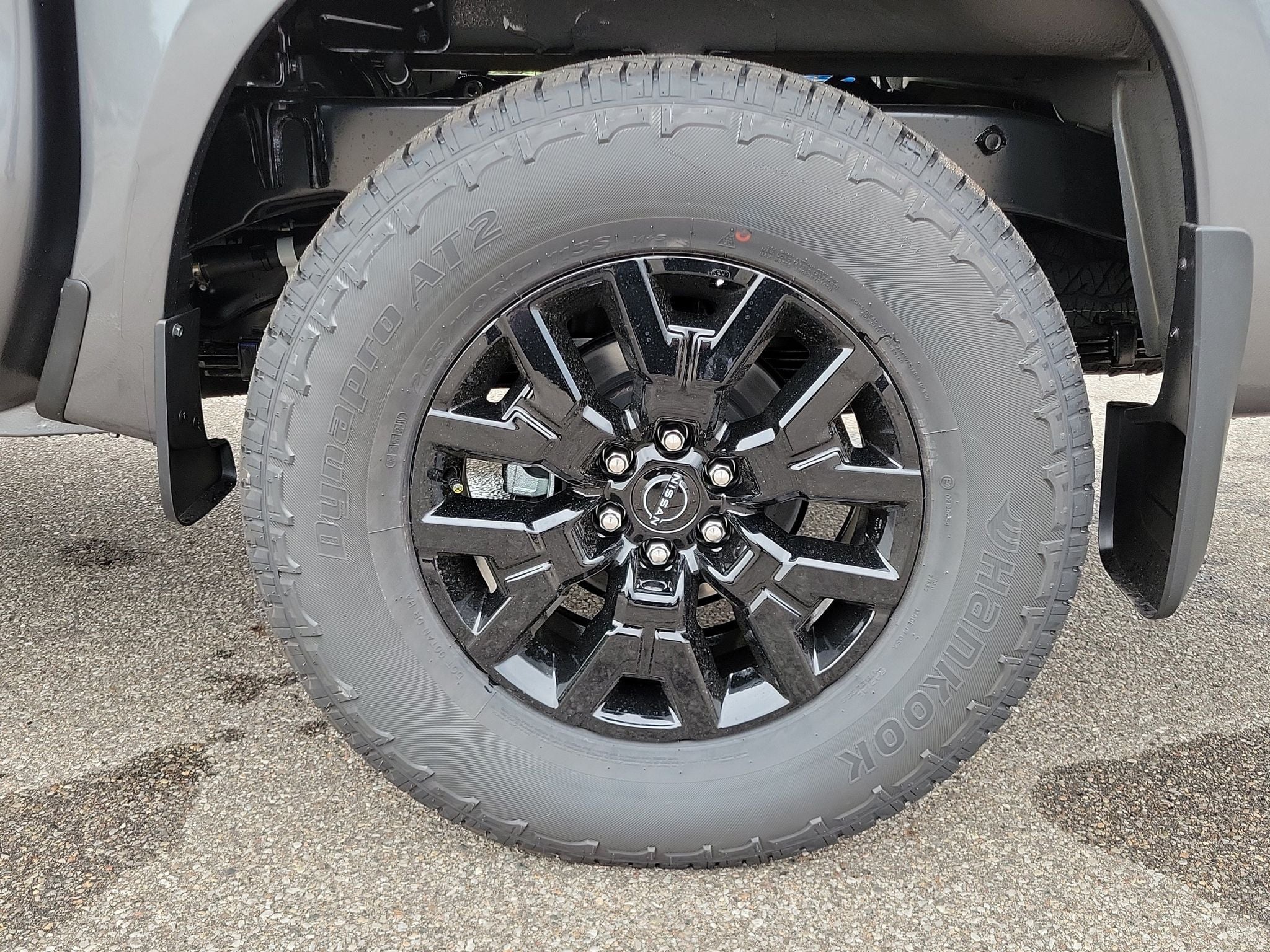 2027 Nissan Frontier SV