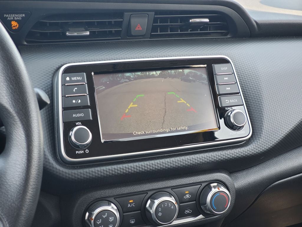 2023 Nissan Kicks S
