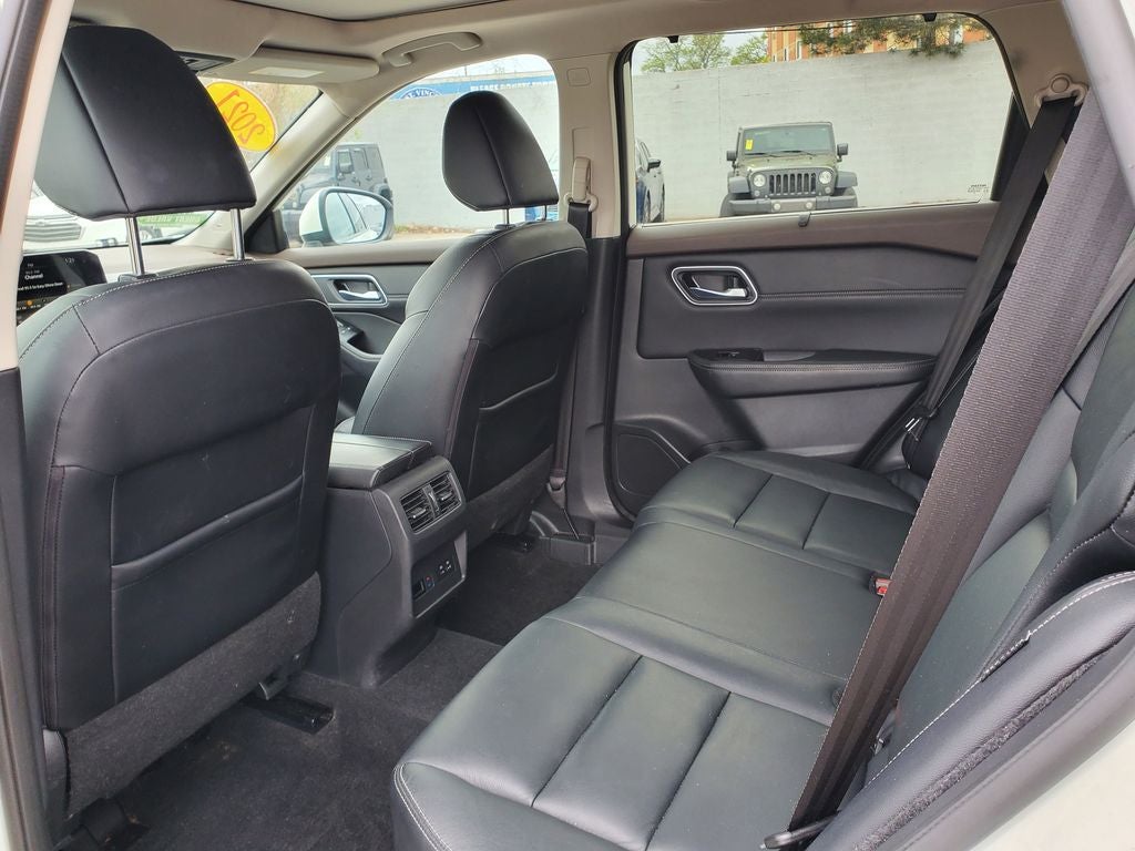 2021 Nissan Rogue SL