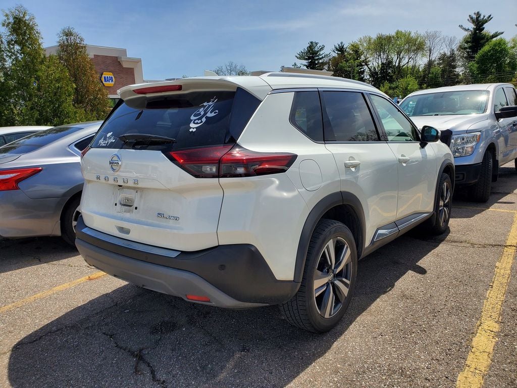 2021 Nissan Rogue SL