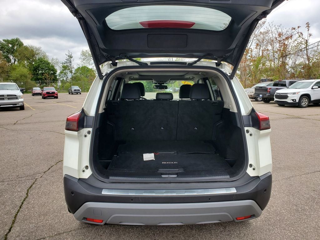 2021 Nissan Rogue SL