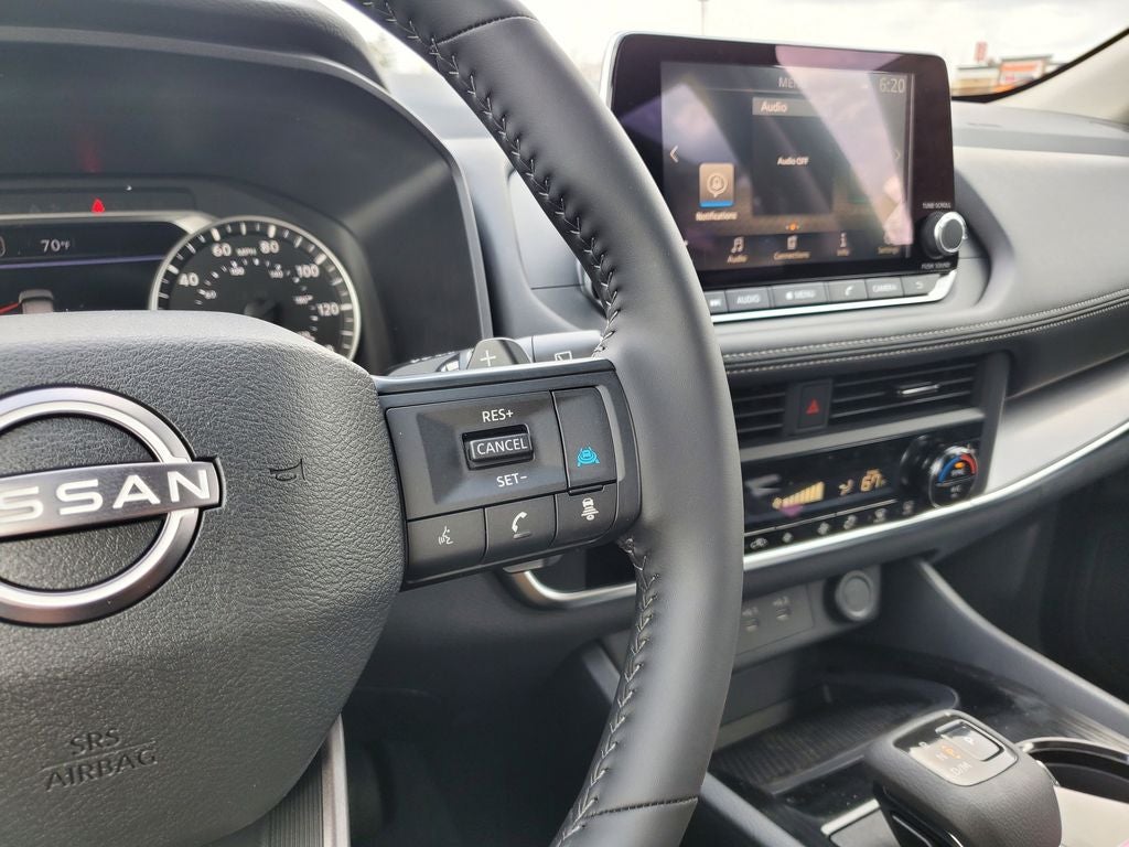 2026 Nissan Rogue SV