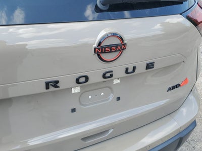 2025 Nissan Rogue Rock Creek