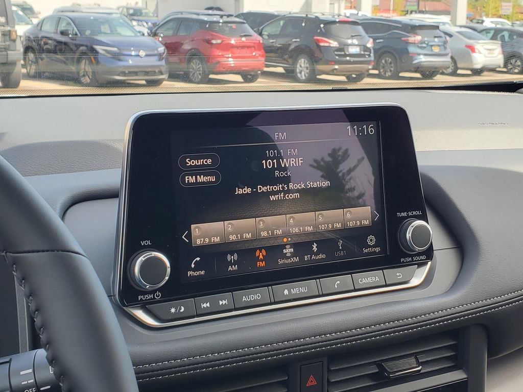 2026 Nissan Rogue Dark Armor