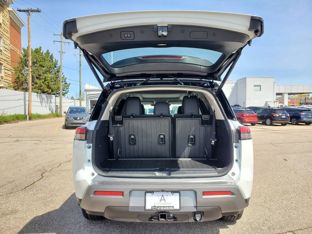 2026 Nissan Pathfinder Platinum