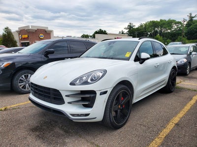 2016 Porsche Macan Turbo