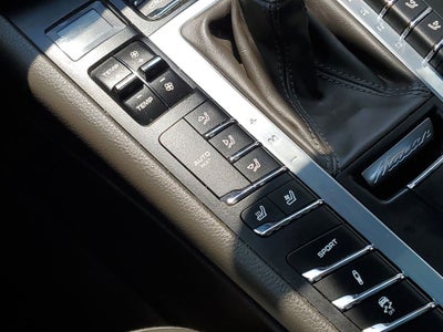 2016 Porsche Macan Turbo