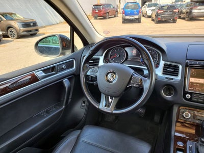 2016 Volkswagen Touareg Lux