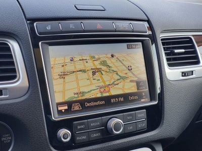 2016 Volkswagen Touareg Lux