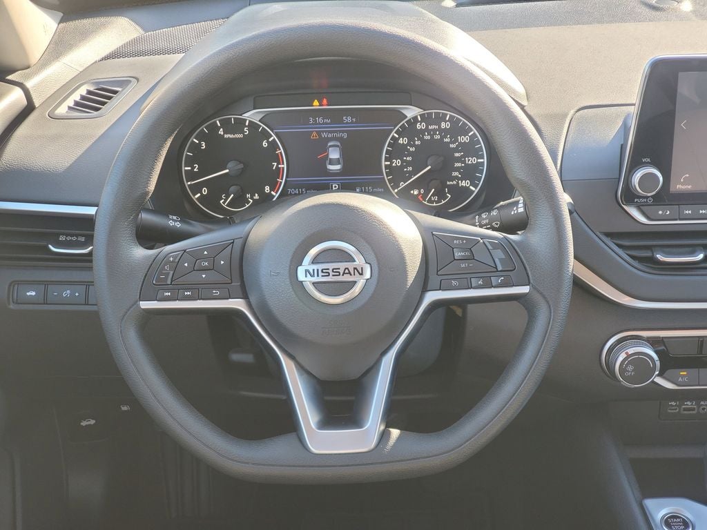 2022 Nissan Altima 2.5 SV
