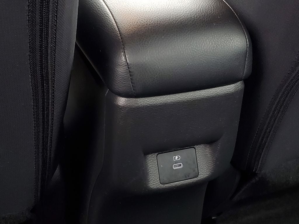 2023 Nissan Versa SV