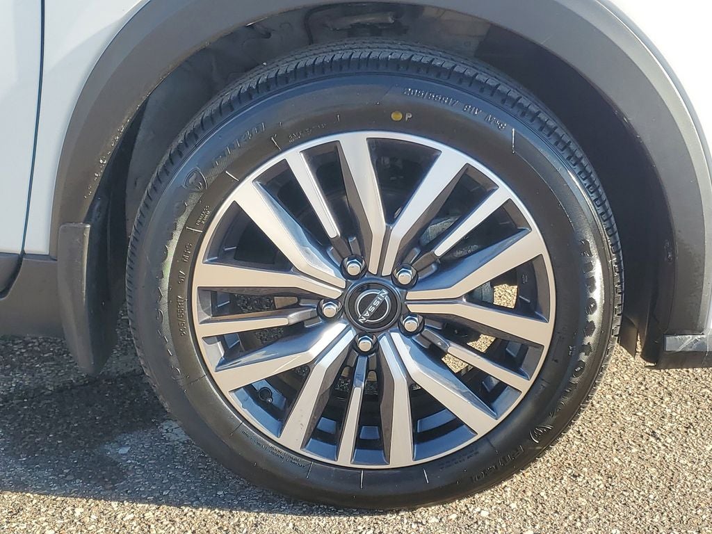 2022 Nissan Kicks SV