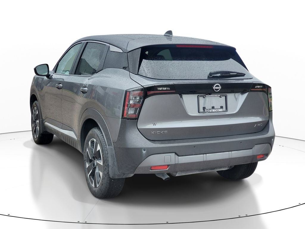 2025 Nissan Kicks SV