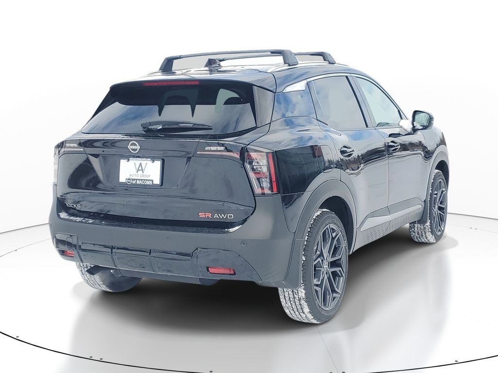 2026 Nissan Kicks SR