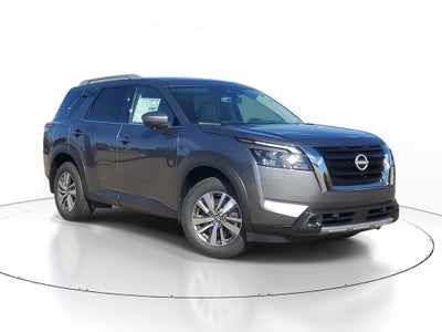 2025 Nissan Pathfinder SL