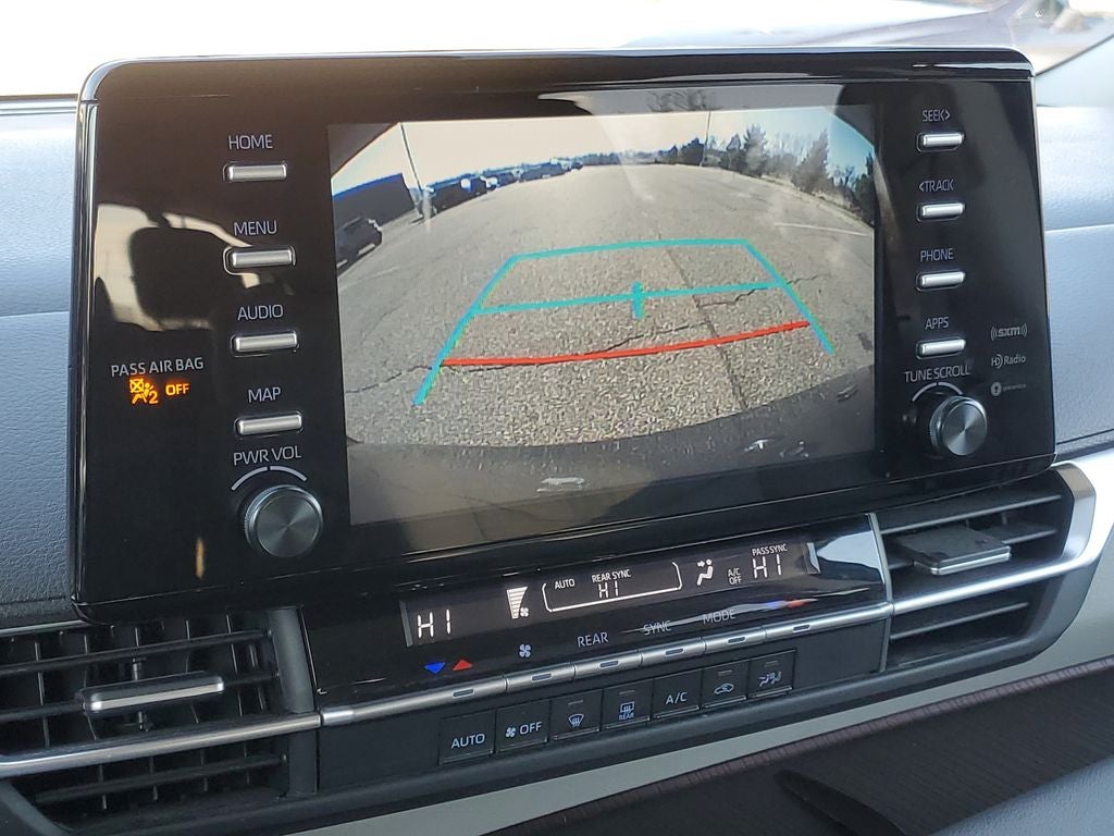 2023 Toyota Sienna LE