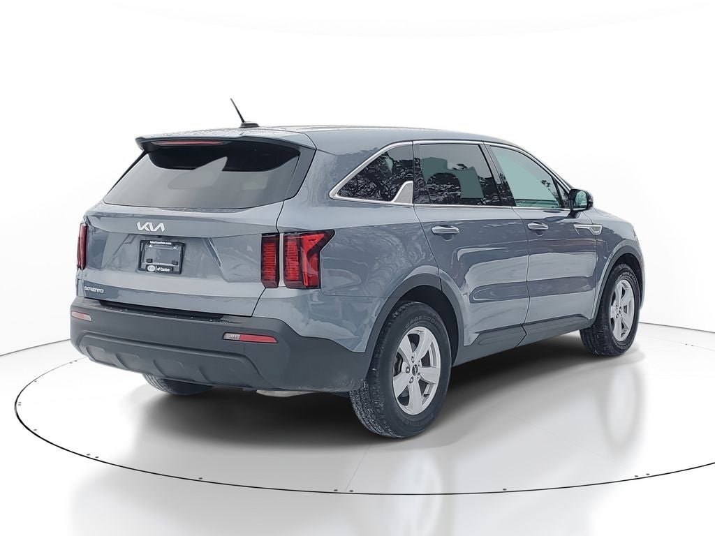 2023 Kia Sorento LX