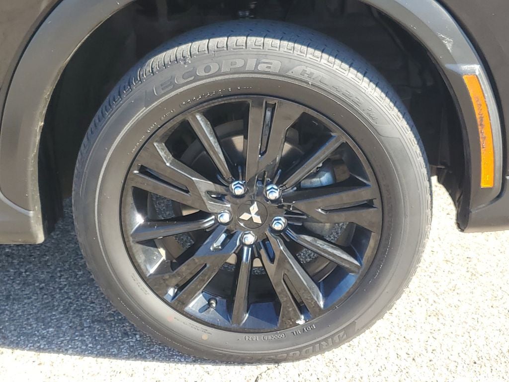 2024 Mitsubishi Eclipse Cross LE