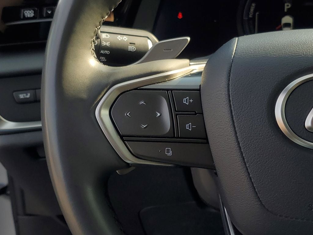 2023 Lexus RZ 450e Premium