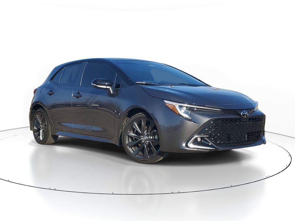 2025 Toyota Corolla Hatchback XSE