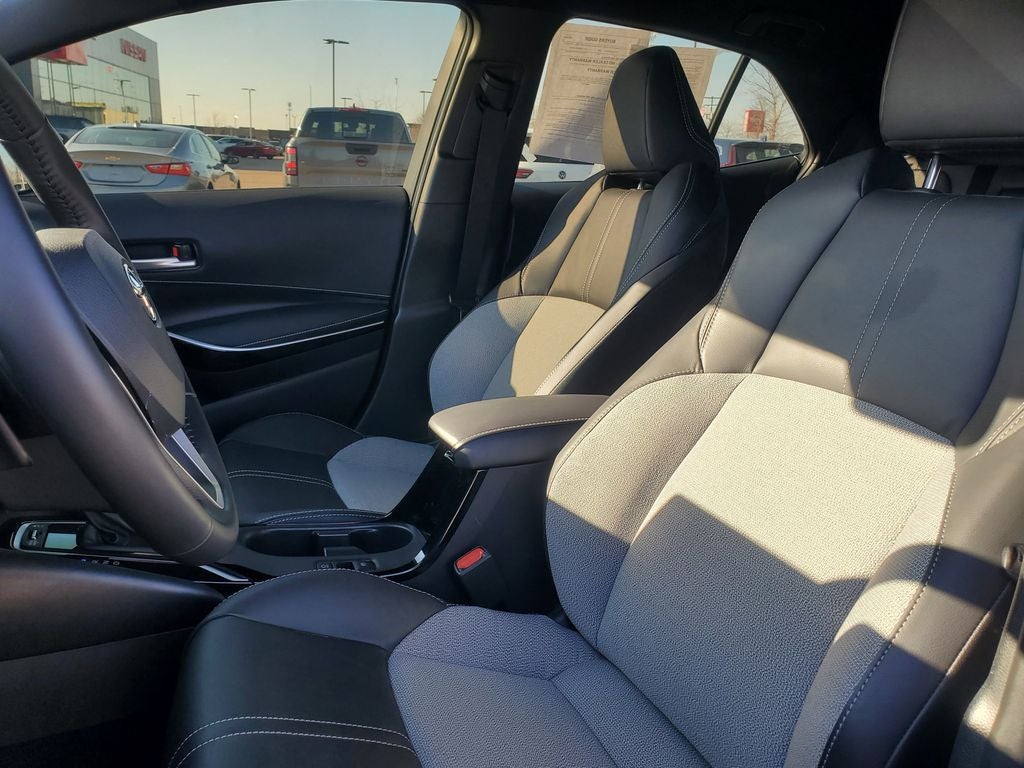 2025 Toyota Corolla Hatchback XSE