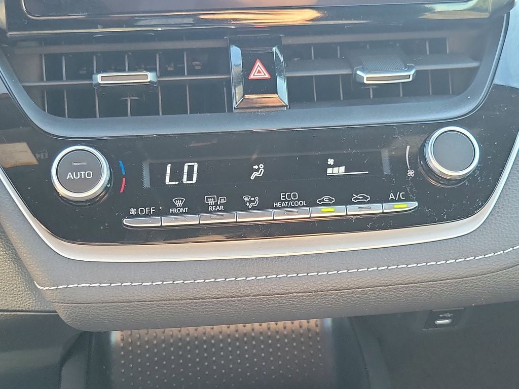 2024 Toyota Corolla Hatchback SE