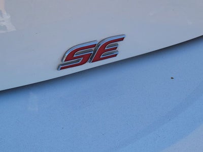 2024 Toyota Corolla Hatchback SE